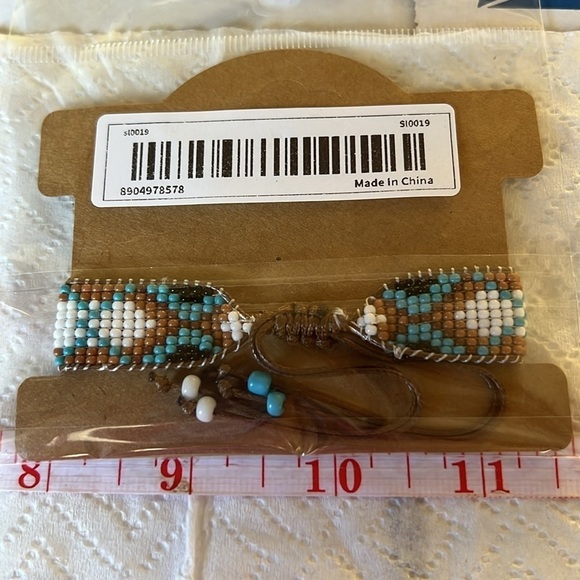 Bracelet, Aztec, Fashion Jewelry, lots of expansion with this one! - Picture 2 of 2